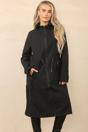 Lightweight hooded Raincoat Front view in lck