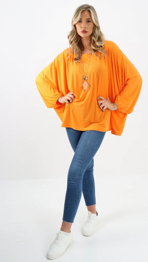 Slinky Batwing Top  & necklace